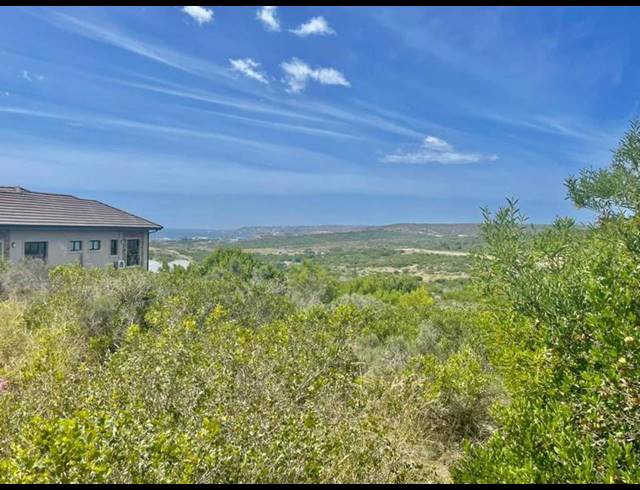 4 BEDROOM HOUSE FOR SALE IN NUM NUM CAPE ESTATE